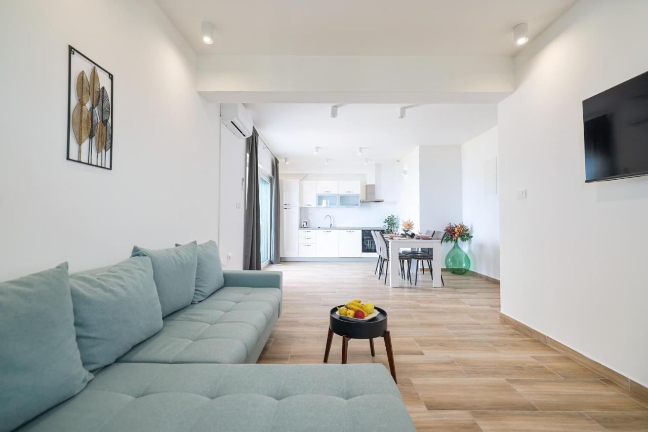 Beachfront Apartments Tic With Seaview Miletici Εξωτερικό φωτογραφία